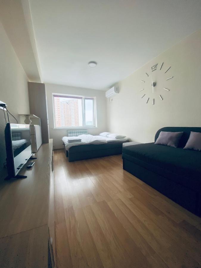 New Quiet Place In Kiev Екстериор снимка