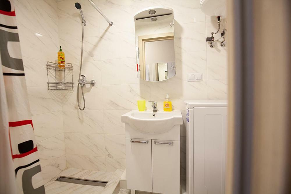 New Quiet Place In Kiev Екстериор снимка