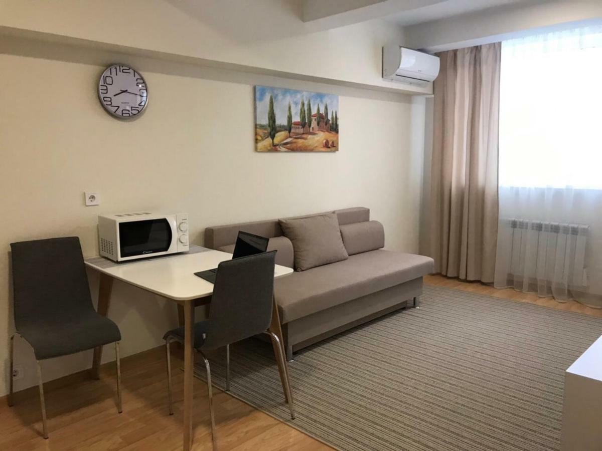 New Quiet Place In Kiev Екстериор снимка