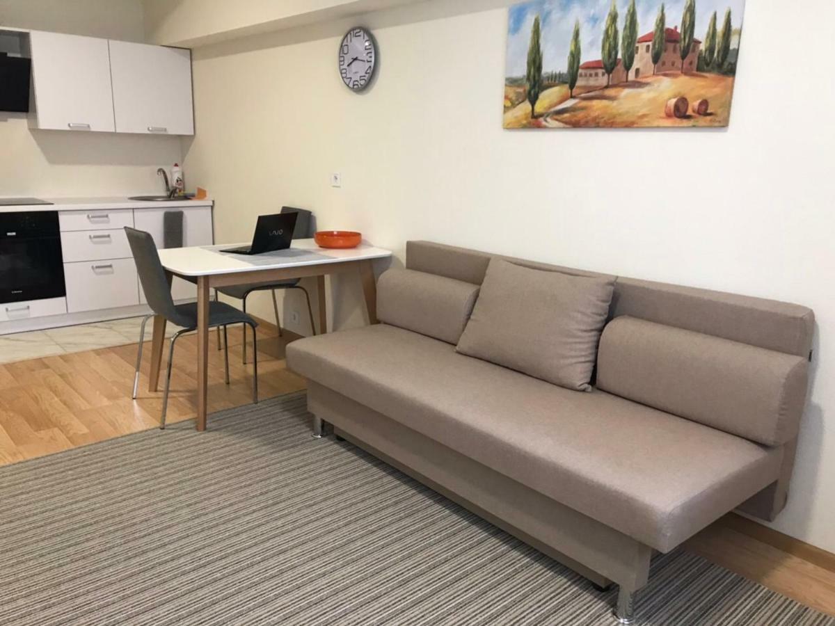New Quiet Place In Kiev Екстериор снимка