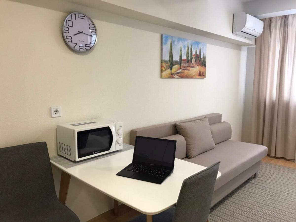 New Quiet Place In Kiev Екстериор снимка